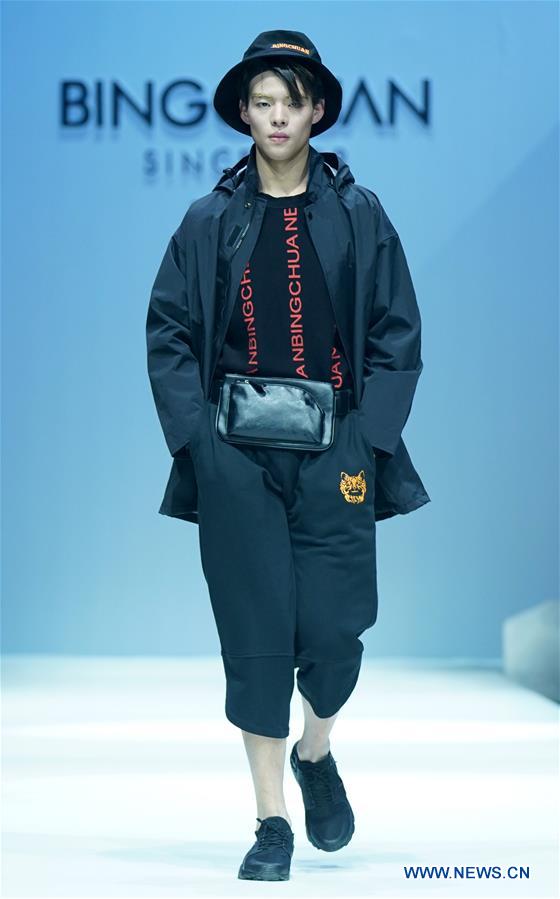 CHINA-BEIJING-FASHION WEEK-SUN YIWEN (CN)