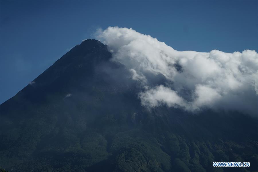 INDONESIA-YOGYAKARTA-MOUNT MERAPI-ERUPTION