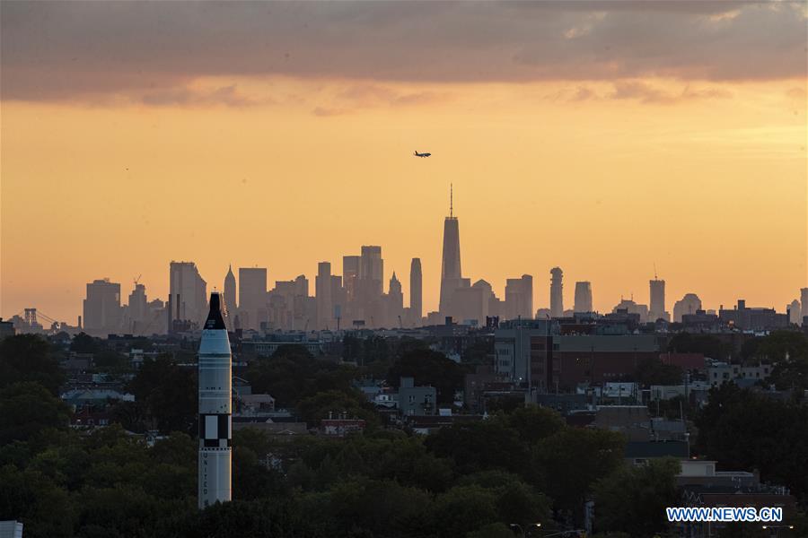 U.S.-NEW YORK-SUNSET