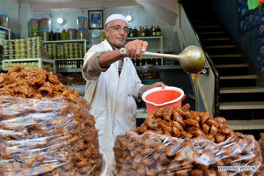 MOROCCO-RABAT-RAMADAN-MARKET