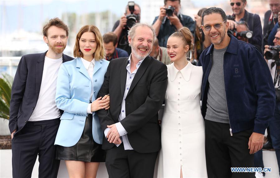 FRANCE-CANNES-FILM FESTIVAL-PHOTOCALL-"OH MERCY!"