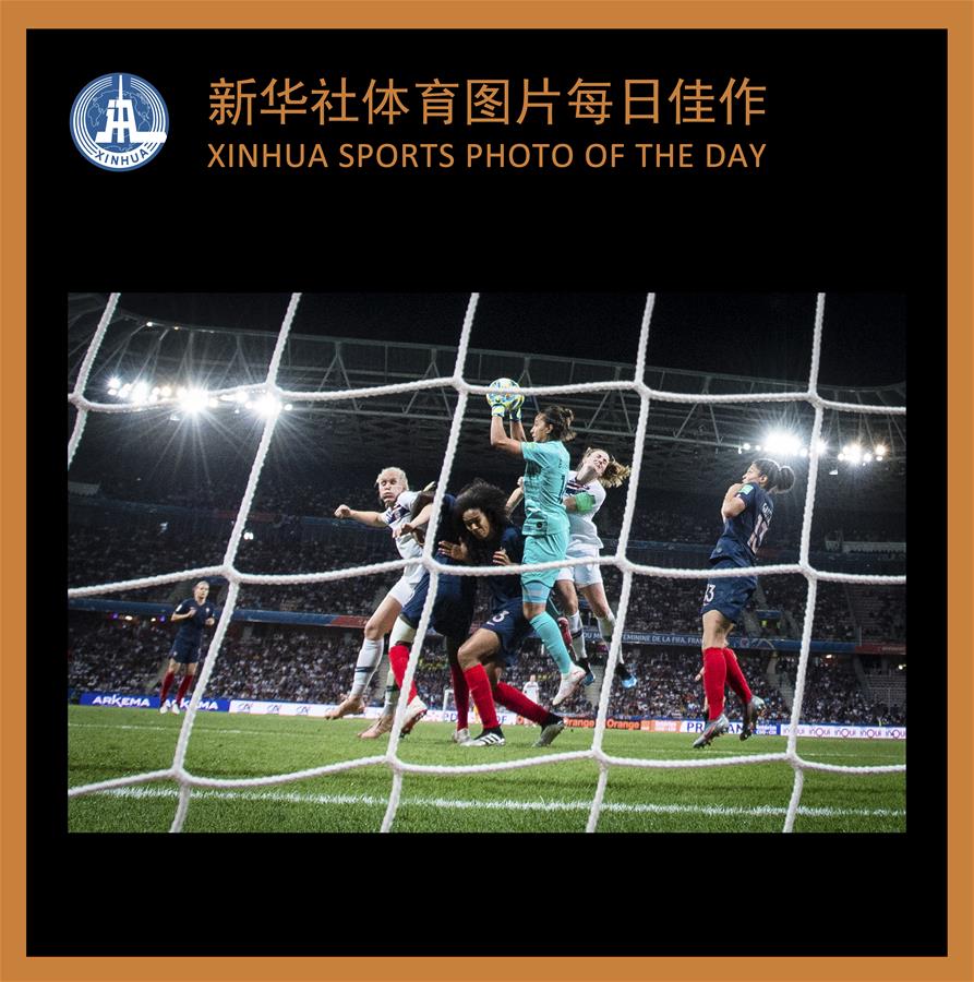 XINHUA SPORTS PHOTO OF THE DAY