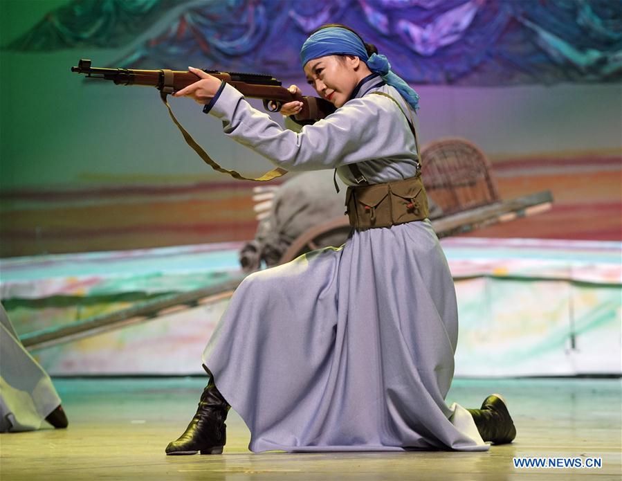 CHINA-INNER MONGOLIA-ULAN MUQIR-PERFORMANCE (CN)