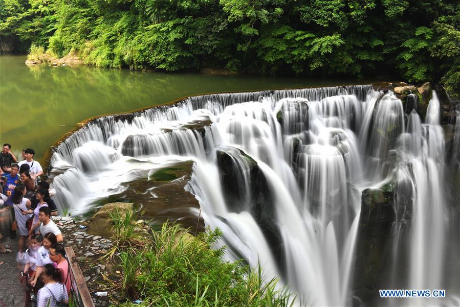 CHINA-TAIWAN-SHIFEN WATERFALL (CN)