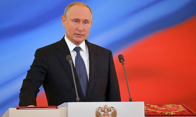 Putin sworn in for fourth term, underlines growth, technology development