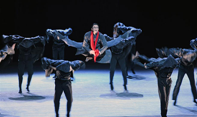 Dance drama "The Eternal Wave" staged at opening ceremony of 12th China Art Festival