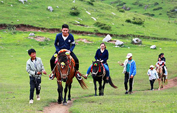 People enjoy leisure summer time